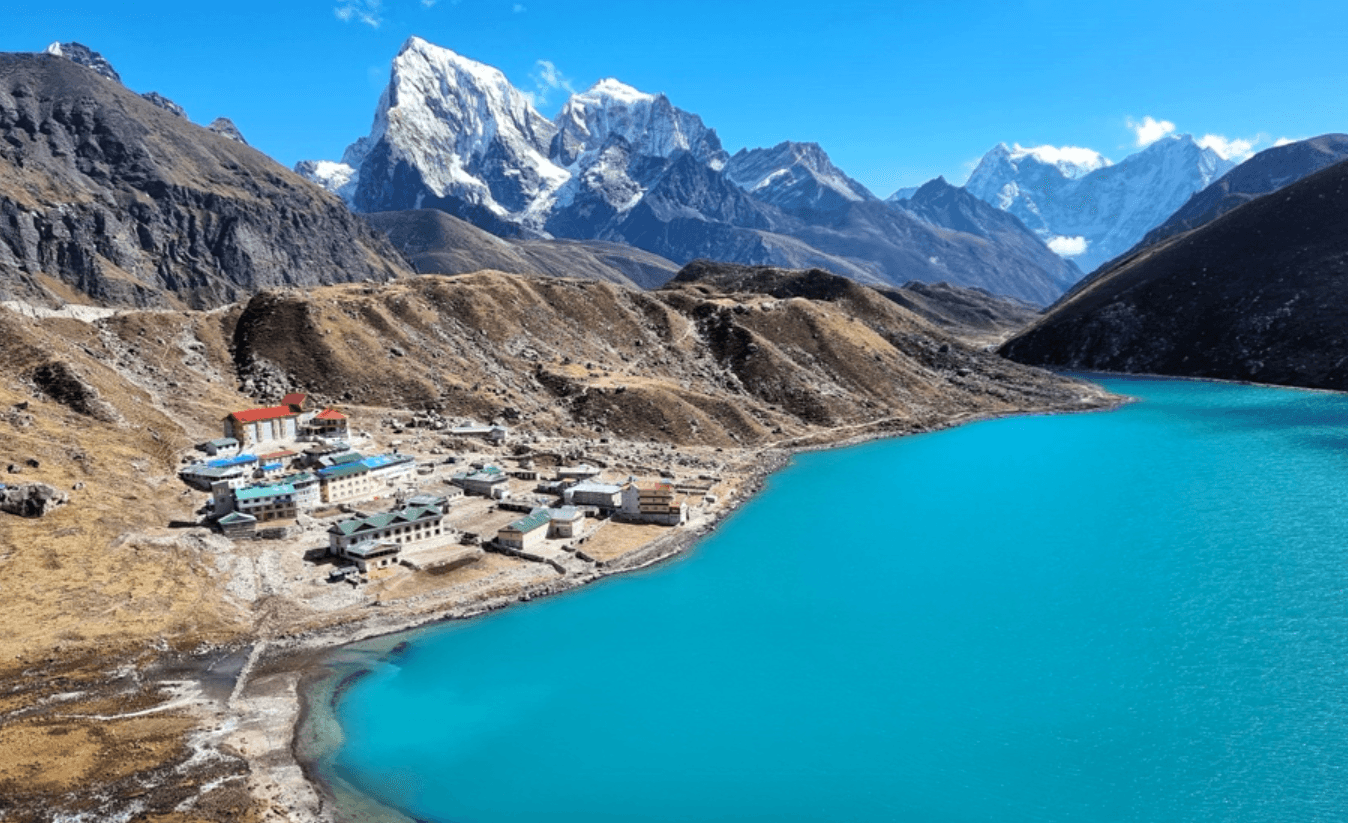 Everest Base Camp & Gokyo Lakes via Cho La Pass Trek 5